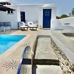 B - Kamari Village Apartman *