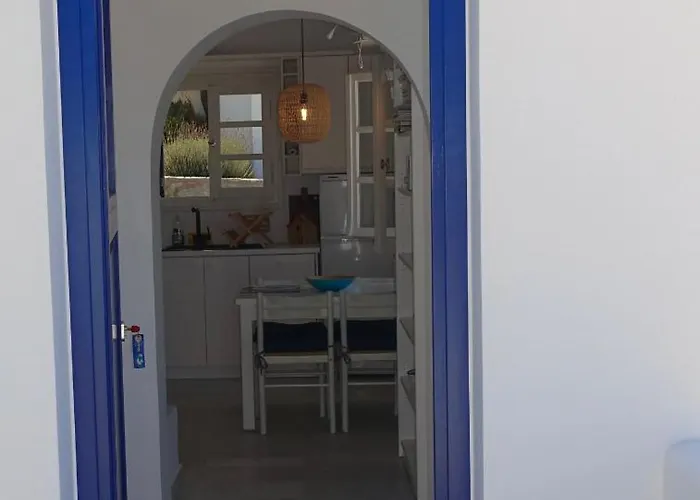 B - Kamari Village Aliko Beach