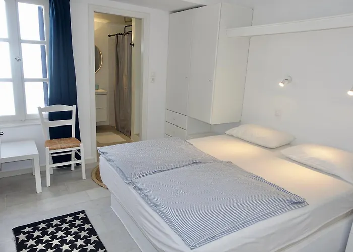 Apartment B - Kamari Village Aliko Beach