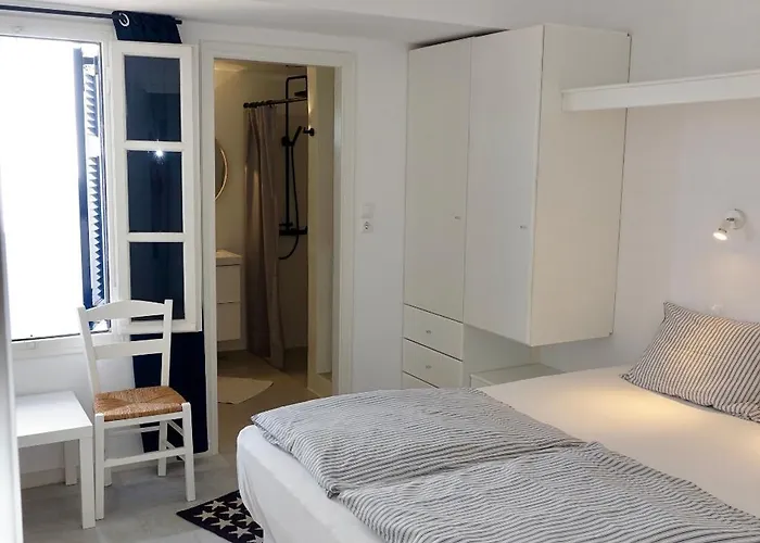 B - Kamari Village Apartment Aliko Beach