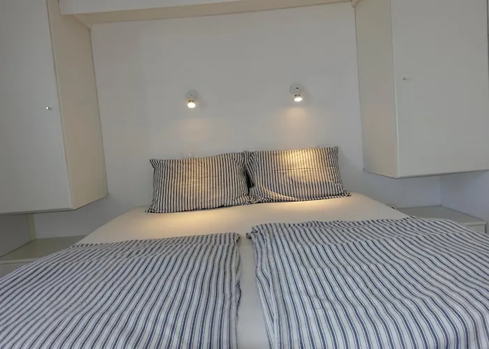 Apartment B - Kamari Village