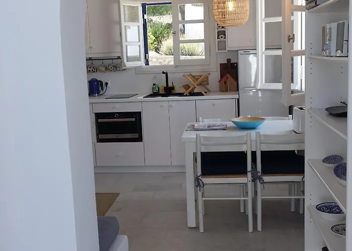 B - Kamari Village Apartment