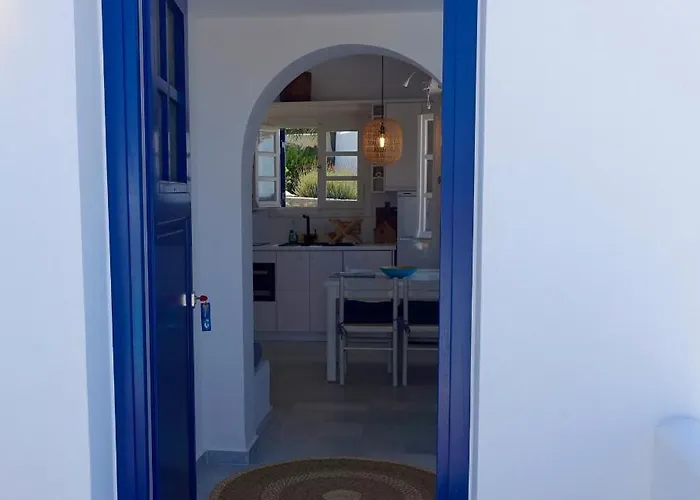 B - Kamari Village Apartment *