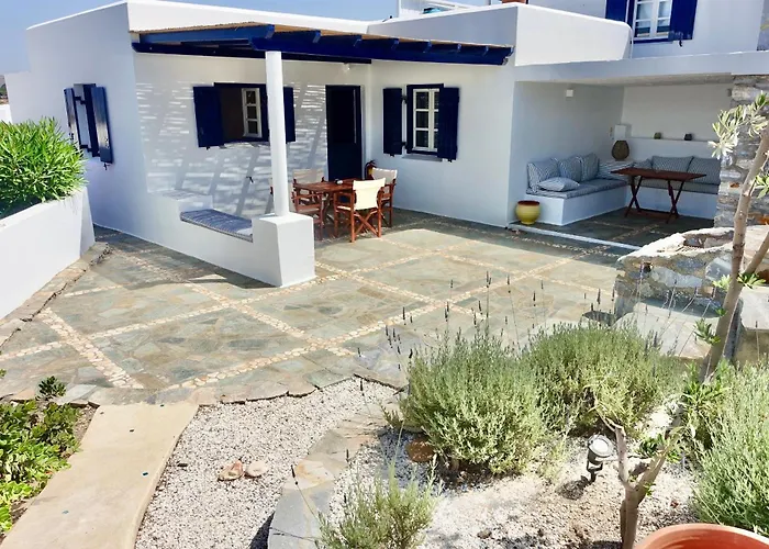 B - Kamari Village 阿里克海滩