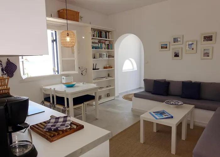 B - Kamari Village Apartment